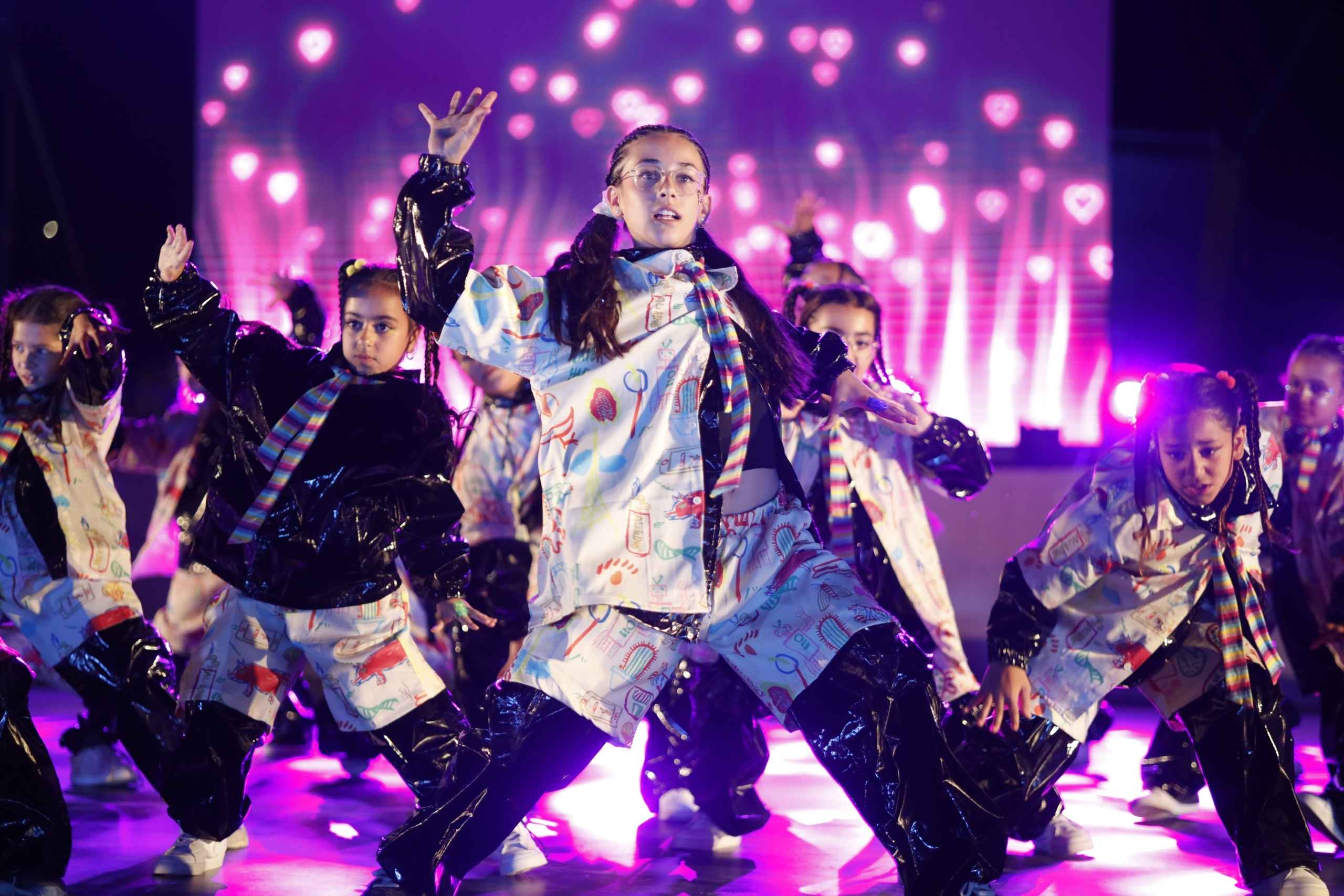 מופע סיום שנה בסטודיו לריקוד היפ הופ